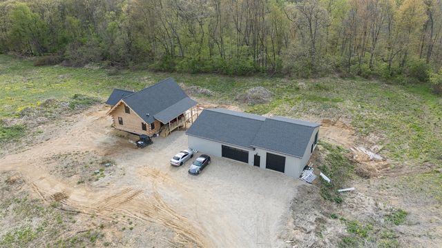 10771 N 47th Street, Augusta, MI 49012