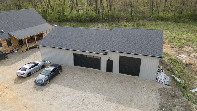 10771 N 47th Street, Augusta, MI 49012