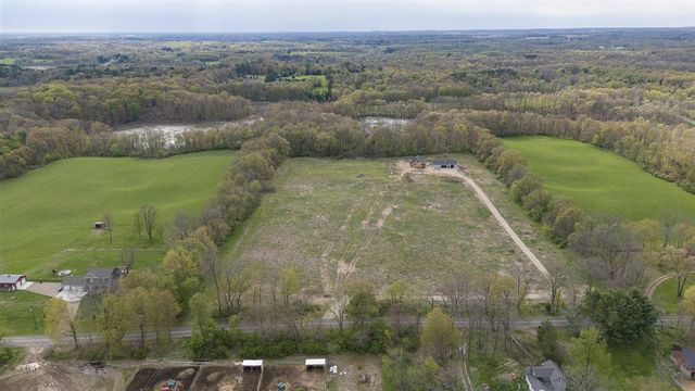 10771 N 47th Street, Augusta, MI 49012