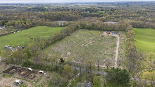 10771 N 47th Street, Augusta, MI 49012