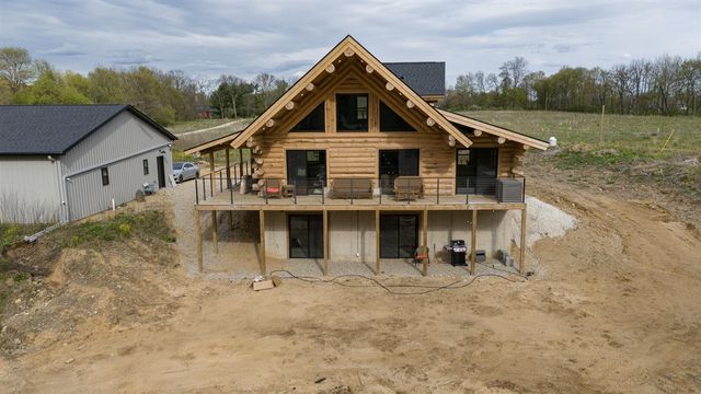 10771 N 47th Street, Augusta, MI 49012