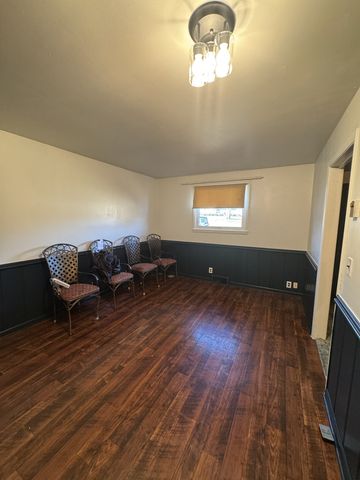 1908 Berkshire Dr, Nashville, TN 37216