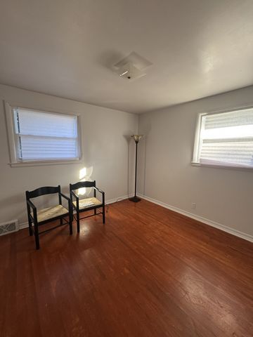 1908 Berkshire Dr, Nashville, TN 37216