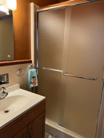 1908 Berkshire Dr, Nashville, TN 37216