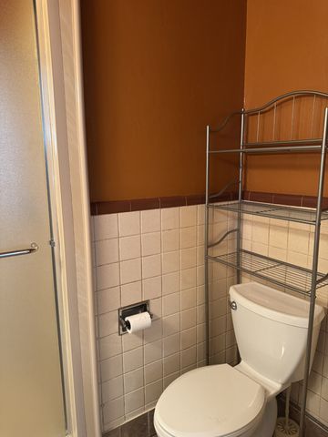 1908 Berkshire Dr, Nashville, TN 37216