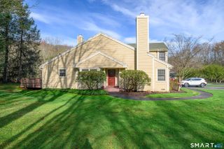 40 Sullivan Farm 40, New Milford, CT 06776