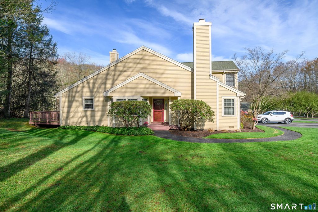 40 Sullivan Farm 40, New Milford, CT 06776