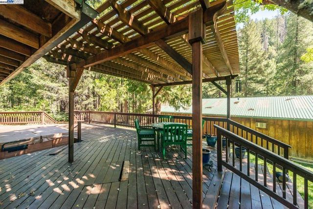 4481 Rush Creek Rd, Lewiston, CA 96052