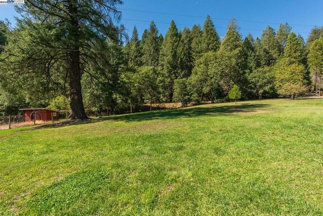 4481 Rush Creek Rd, Lewiston, CA 96052