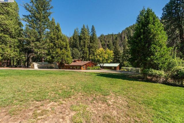 4481 Rush Creek Rd, Lewiston, CA 96052