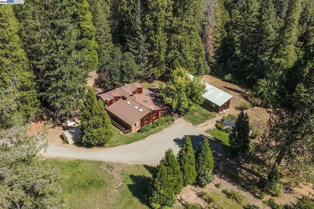 4481 Rush Creek Rd, Lewiston, CA 96052