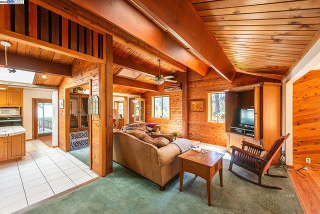 4481 Rush Creek Rd, Lewiston, CA 96052