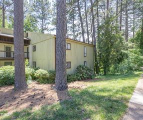 514 Pine Ridge Place, Raleigh, NC 27609