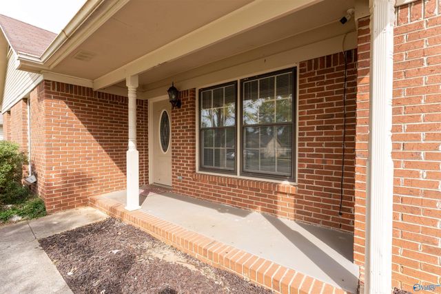 107 NE Bridgestone Drive, Huntsville, AL 35811