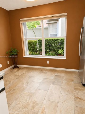 10750 NW 10th Street, Plantation, FL 33322