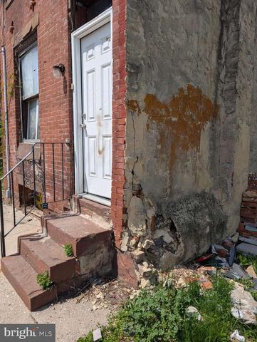 2851 W OAKDALE STREET, Philadelphia, PA 19132