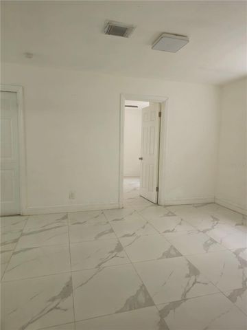 2472 17TH AVENUE S, St Petersburg, FL 33712