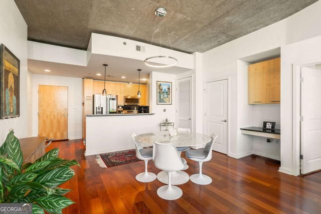 3324 Peachtree Road NE 2705, Atlanta, GA 30326