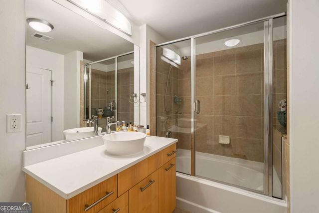 3324 Peachtree Road NE 2705, Atlanta, GA 30326