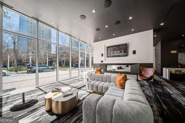 3324 Peachtree Road NE 2705, Atlanta, GA 30326