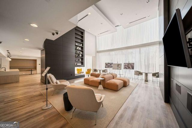 3324 Peachtree Road NE 2705, Atlanta, GA 30326