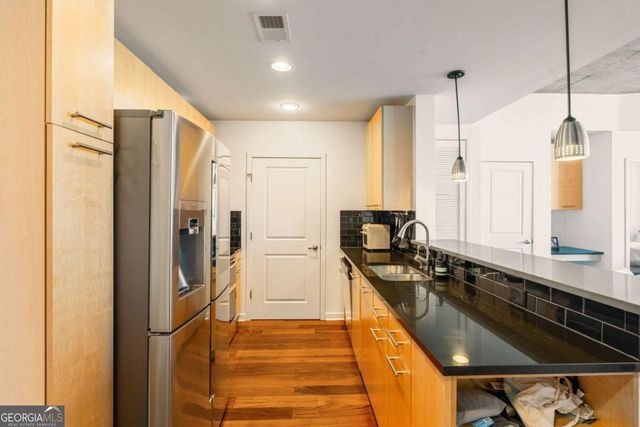 3324 Peachtree Road NE 2705, Atlanta, GA 30326