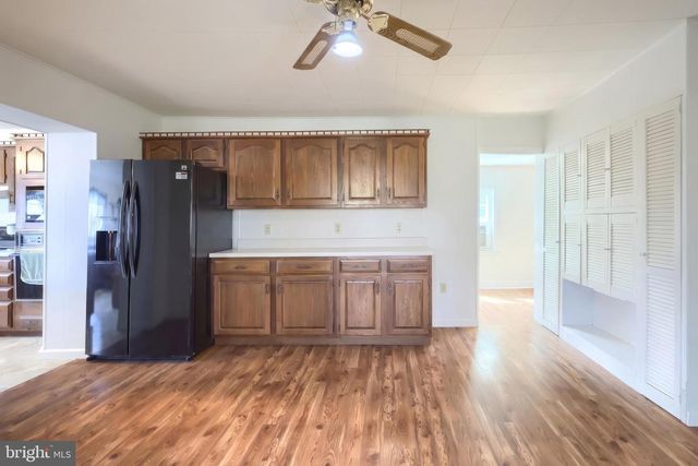 25 JOHN EDWARD DR, Littlestown, PA 17340