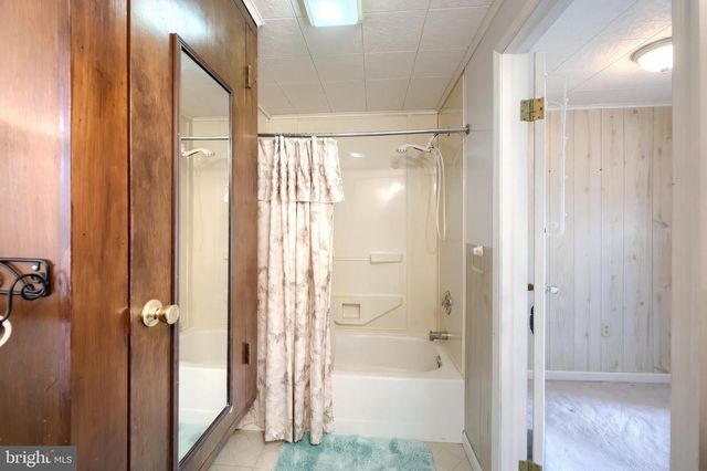 25 JOHN EDWARD DR, Littlestown, PA 17340