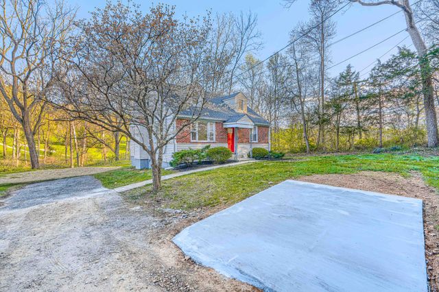2345 PAPER MILL RD, Phoenix, MD 21131