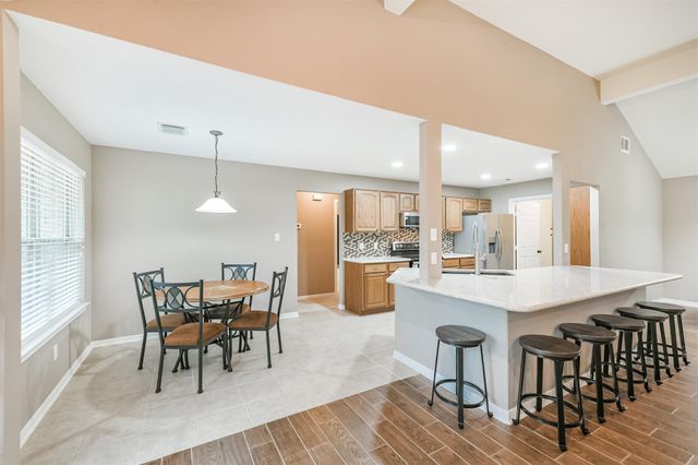 10 Twinstone Court, Coldspring, TX 77331