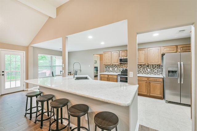 10 Twinstone Court, Coldspring, TX 77331