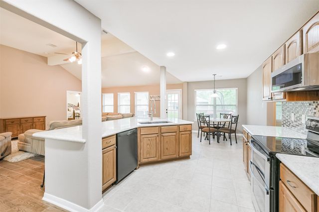 10 Twinstone Court, Coldspring, TX 77331