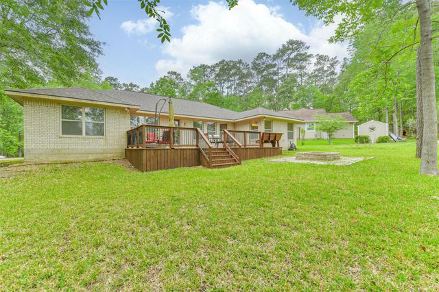 10 Twinstone Court, Coldspring, TX 77331