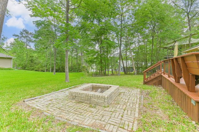 10 Twinstone Court, Coldspring, TX 77331