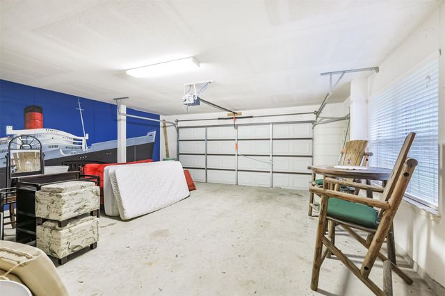 10 Twinstone Court, Coldspring, TX 77331
