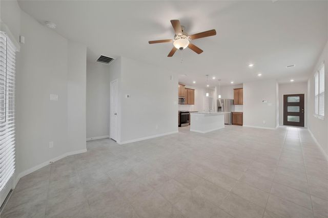 7080 Silverleaf Oak Street, Conroe, TX 77304
