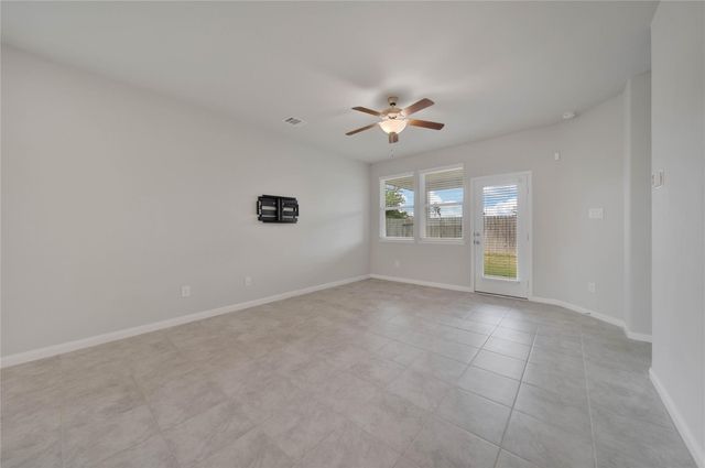 7080 Silverleaf Oak Street, Conroe, TX 77304