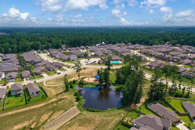 7080 Silverleaf Oak Street, Conroe, TX 77304