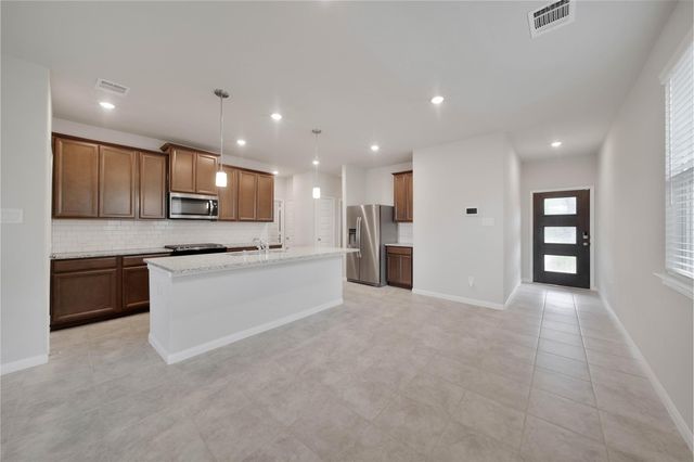 7080 Silverleaf Oak Street, Conroe, TX 77304