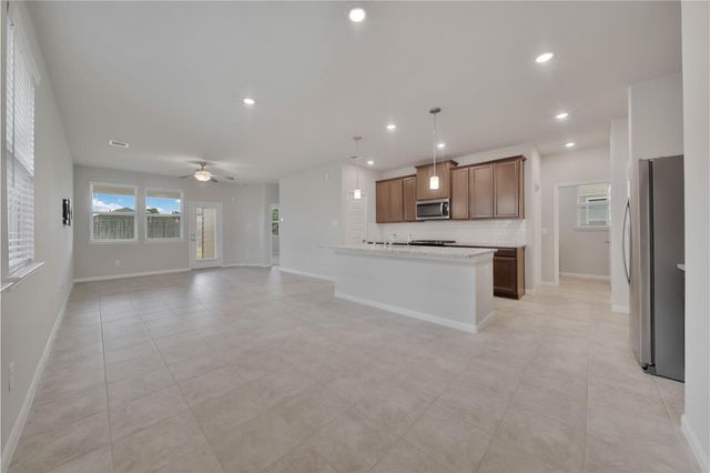 7080 Silverleaf Oak Street, Conroe, TX 77304