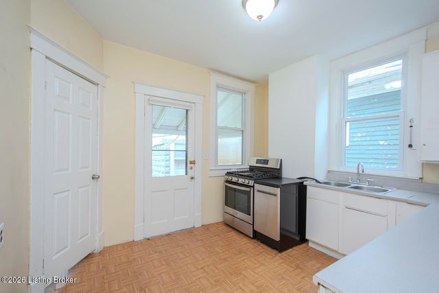 1626 Fernwood Ave, Louisville, KY 40205