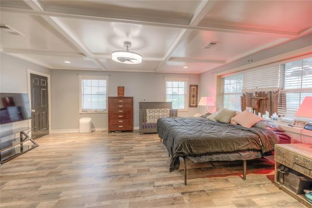 6982 S State Highway 94, Trinity, TX 75862