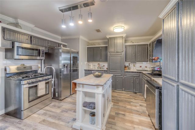 6982 S State Highway 94, Trinity, TX 75862