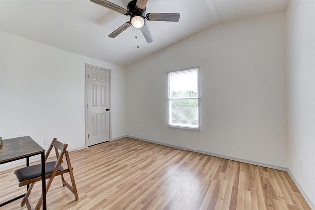 2501 Kelly Road, Guthrie, OK 73044