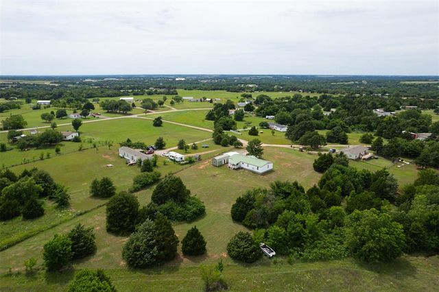 2501 Kelly Road, Guthrie, OK 73044
