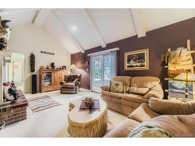 4 Spyglass Dr, Littleton, CO 80123