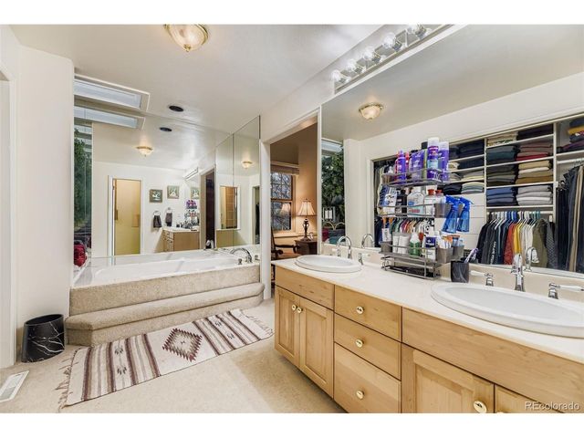 4 Spyglass Dr, Littleton, CO 80123