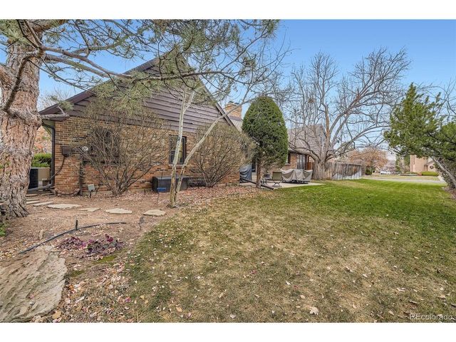 4 Spyglass Dr, Littleton, CO 80123
