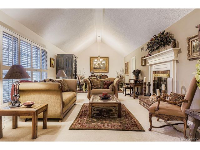 4 Spyglass Dr, Littleton, CO 80123