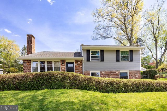 111 BROOKSIDE RD, Newtown Square, PA 19073